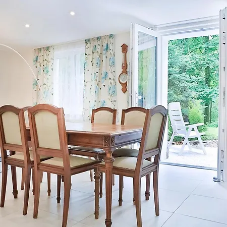 Apartment Przy Parku Lesnym - Polanicaapartamenty Polanica-Zdroj
